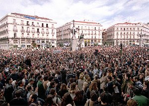 20070605224827-manifestacion-puerta-del-sol.jpg